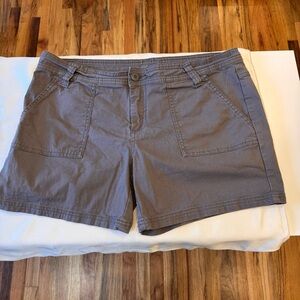 Prana Women's Gray Casual Stretch  Utility Shorts 5”inseam Size 12